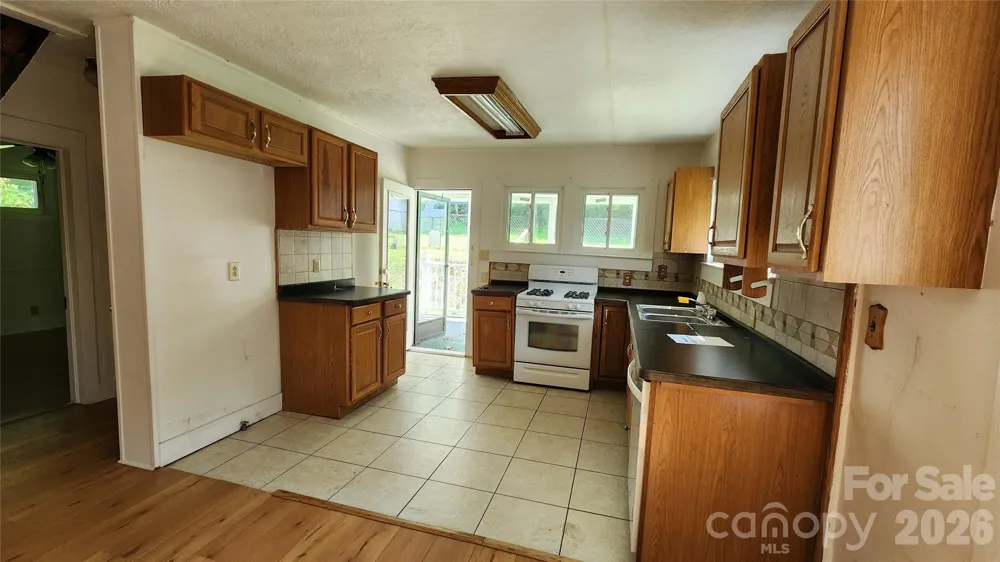 844 Connahetta Street Murphy, NC 28906