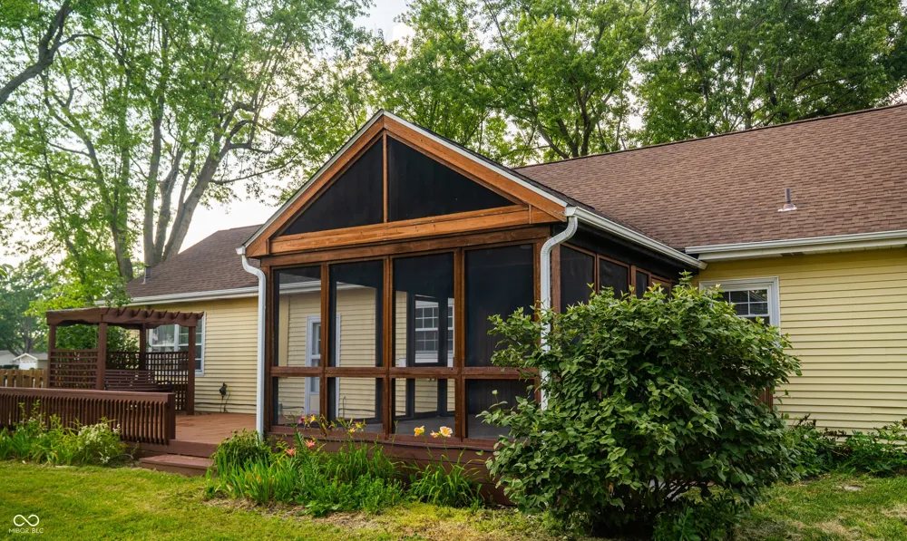 3675 W 558 Huntington, IN 46750