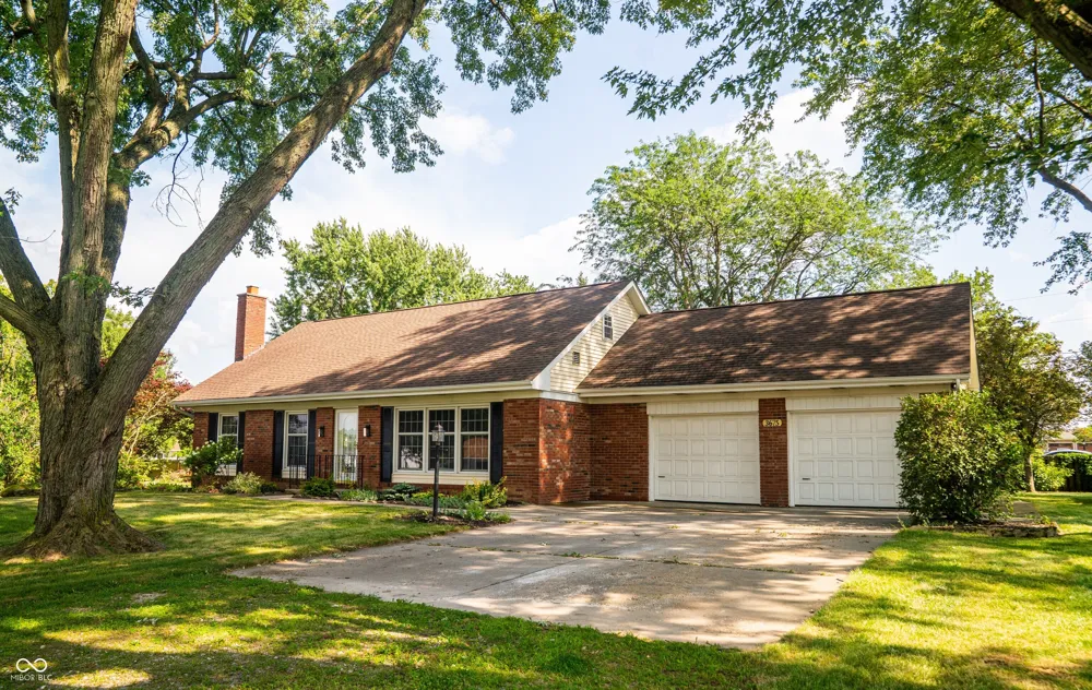 3675 W 558 Huntington, IN 46750