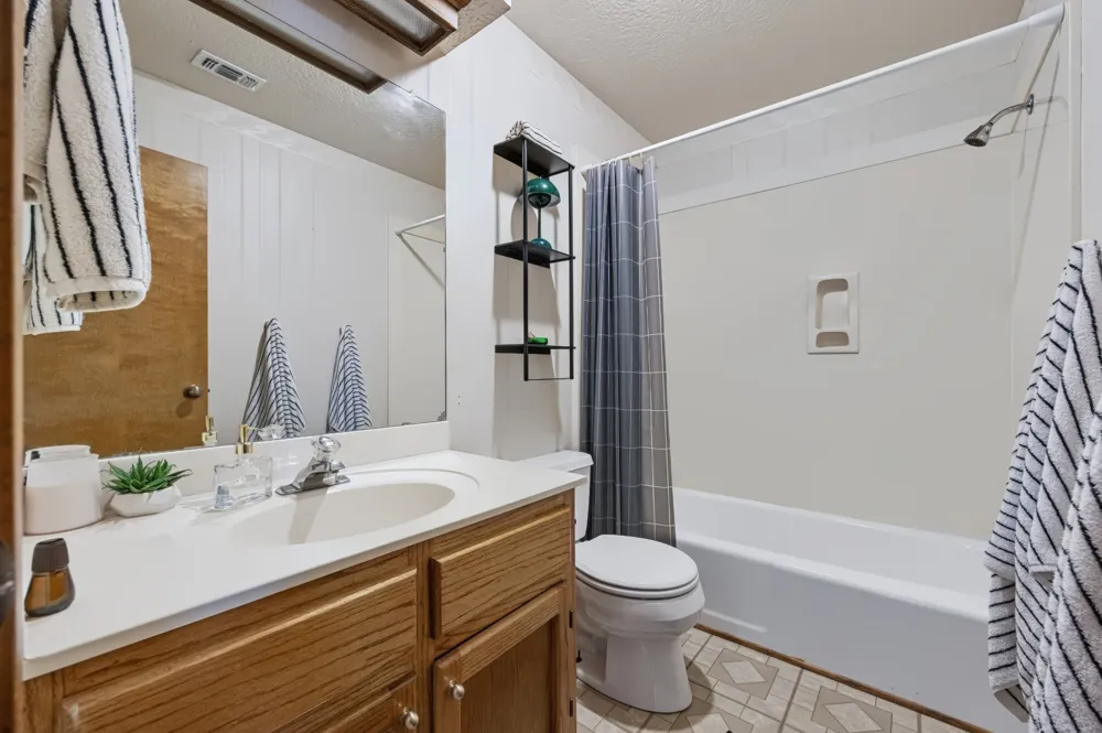 8112 Chainfire Cove Austin, TX 78729