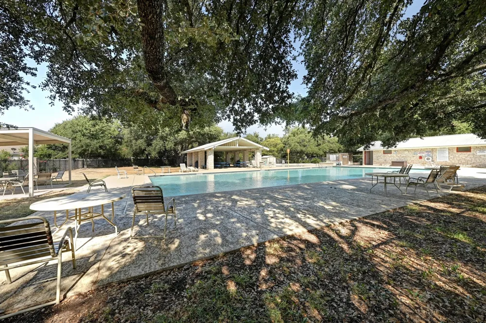 8112 Chainfire Cove Austin, TX 78729