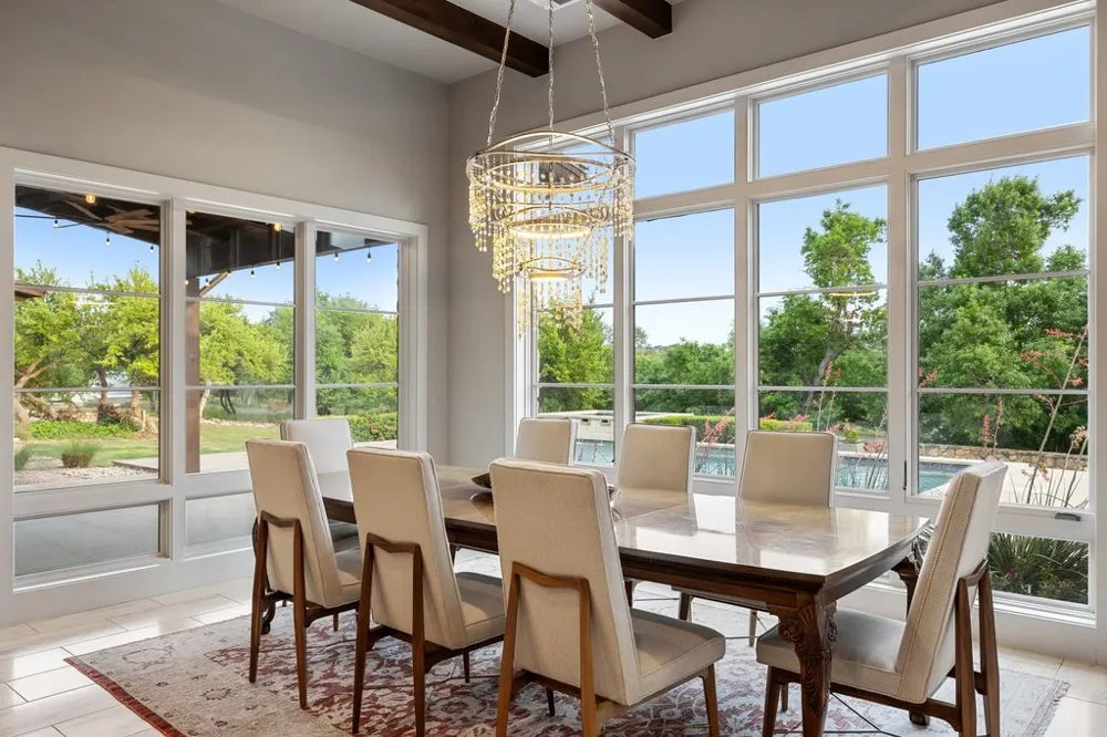2560 Bell Springs Road Dripping Springs, TX 78620
