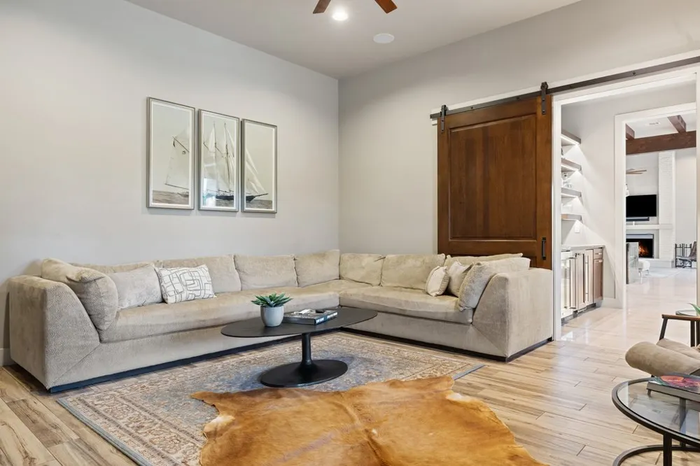 2560 Bell Springs Road Dripping Springs, TX 78620