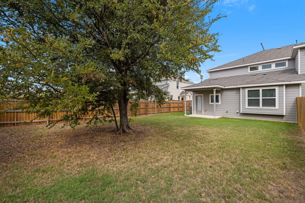 2233 Calvert Drive Leander, TX 78641
