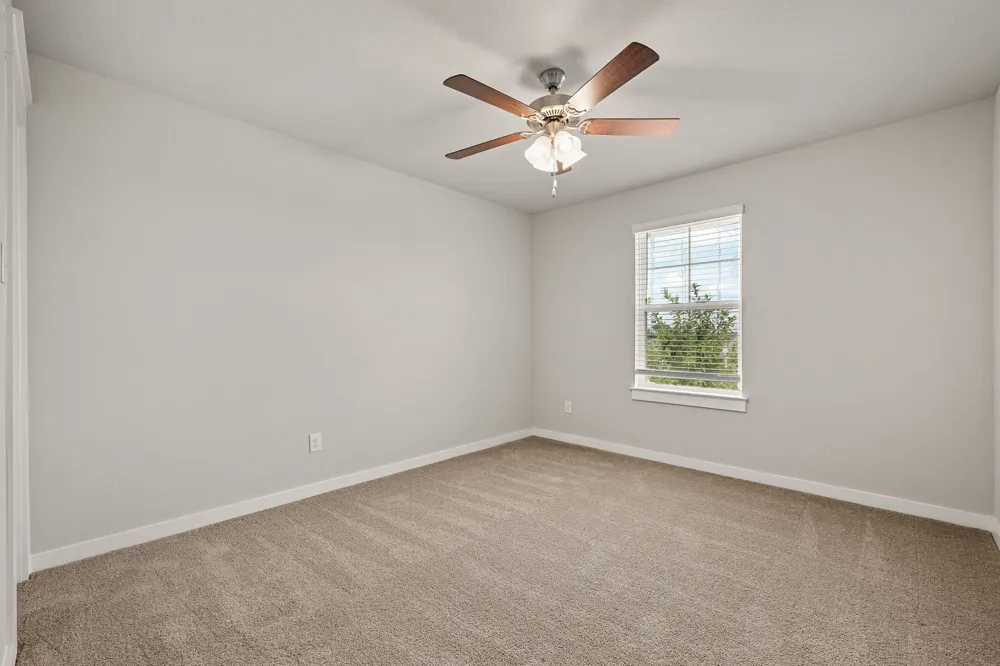 2233 Calvert Drive Leander, TX 78641