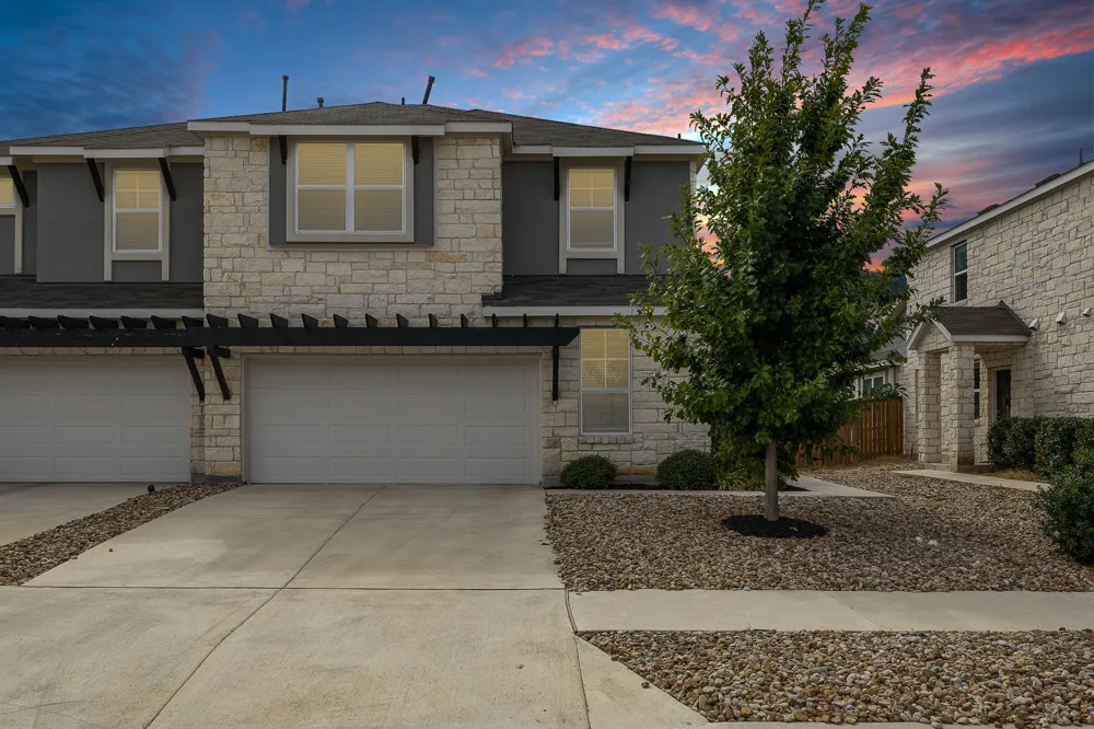 2233 Calvert Drive Leander, TX 78641