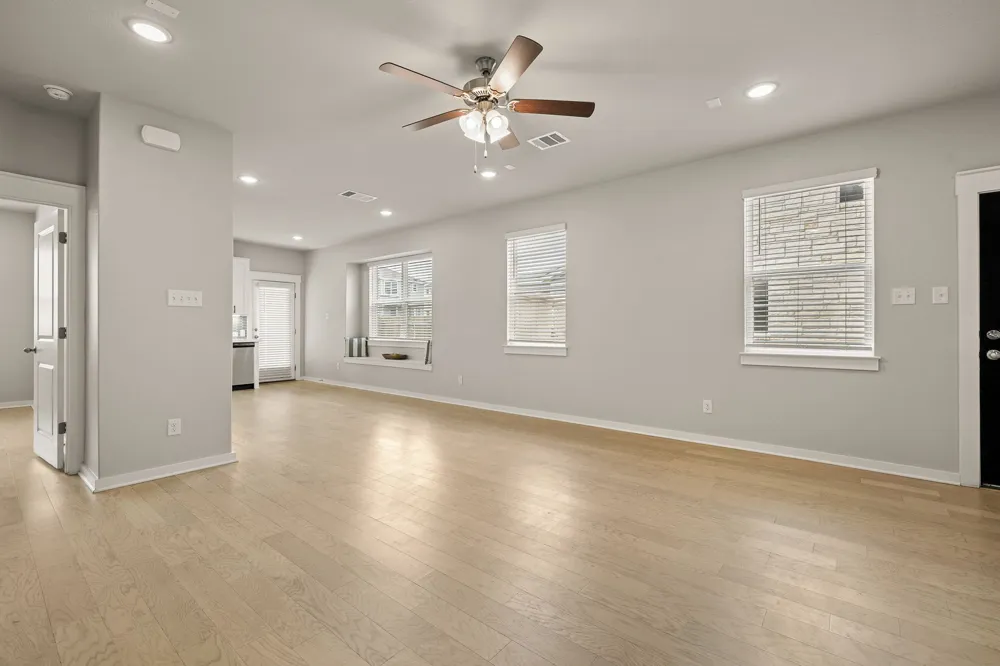 2233 Calvert Drive Leander, TX 78641