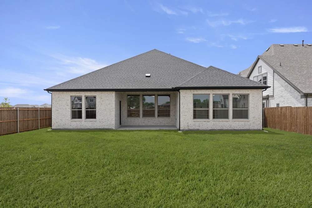 504 Auburn Avenue Midlothian, TX 76065
