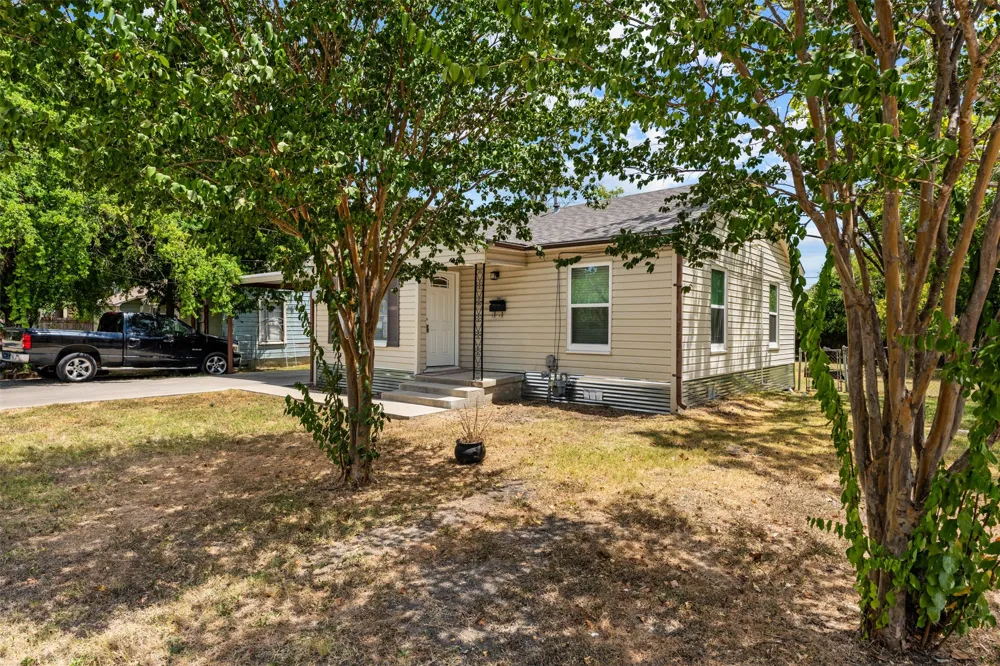3224 Daughtrey Avenue Waco, TX 76711