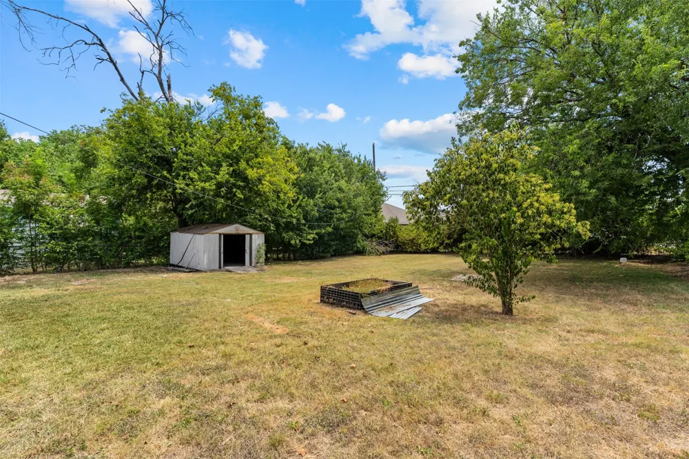 3224 Daughtrey Avenue Waco, TX 76711