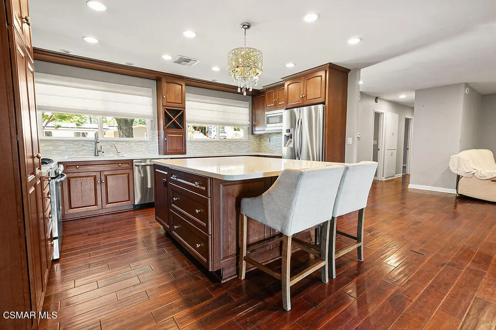 1456 Calle Morera Thousand Oaks, CA 91360