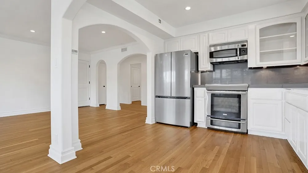 278 Jasmine #5 Laguna Beach, CA 92651