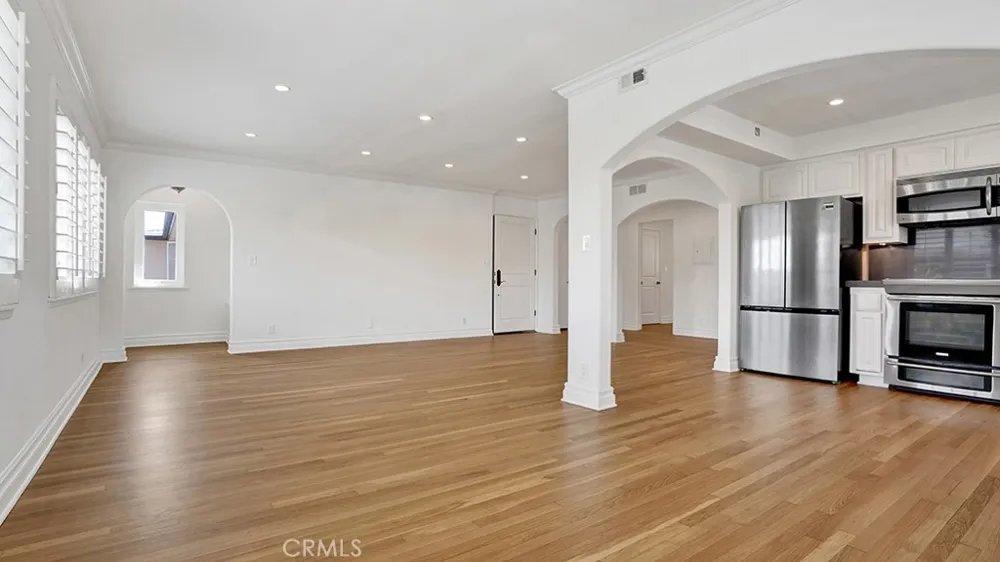 278 Jasmine #5 Laguna Beach, CA 92651