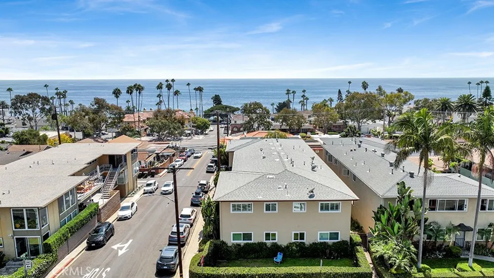 278 Jasmine #5 Laguna Beach, CA 92651