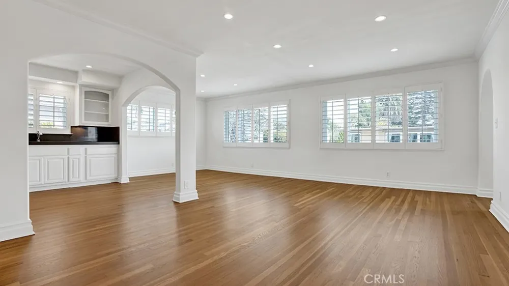 278 Jasmine #5 Laguna Beach, CA 92651