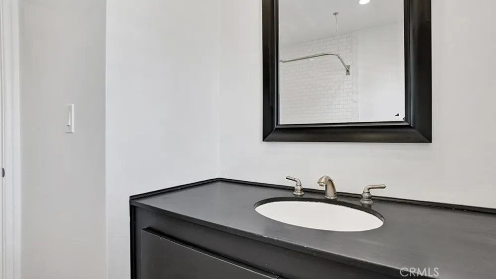 278 Jasmine #5 Laguna Beach, CA 92651