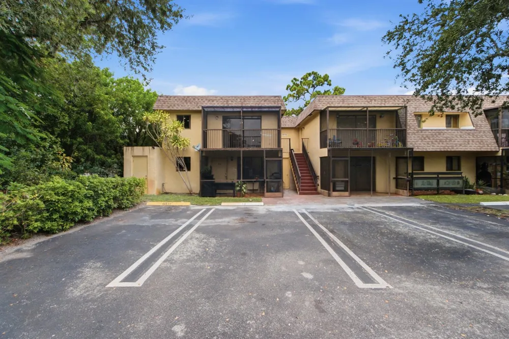 1265 S Flagler Avenue #220 Pompano Beach, FL 33060