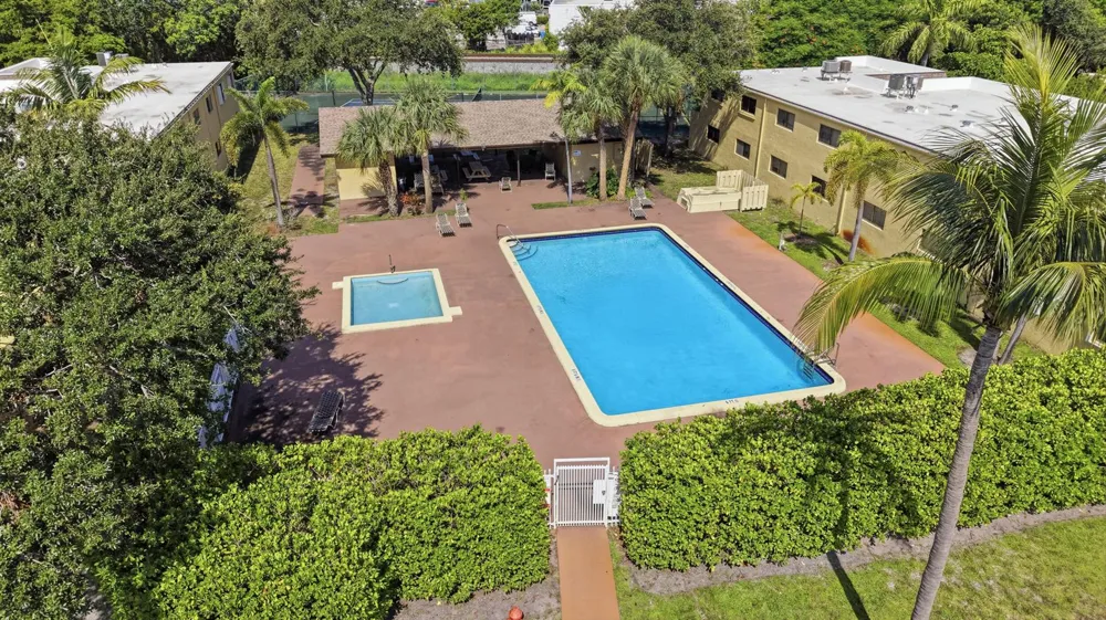 1265 S Flagler Avenue #220 Pompano Beach, FL 33060