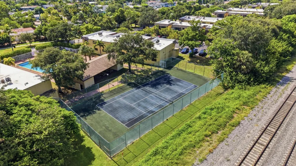 1265 S Flagler Avenue #220 Pompano Beach, FL 33060