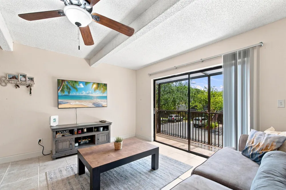 1265 S Flagler Avenue #220 Pompano Beach, FL 33060