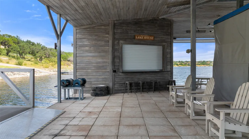 19813 Angel Bay Drive Spicewood, TX 78669