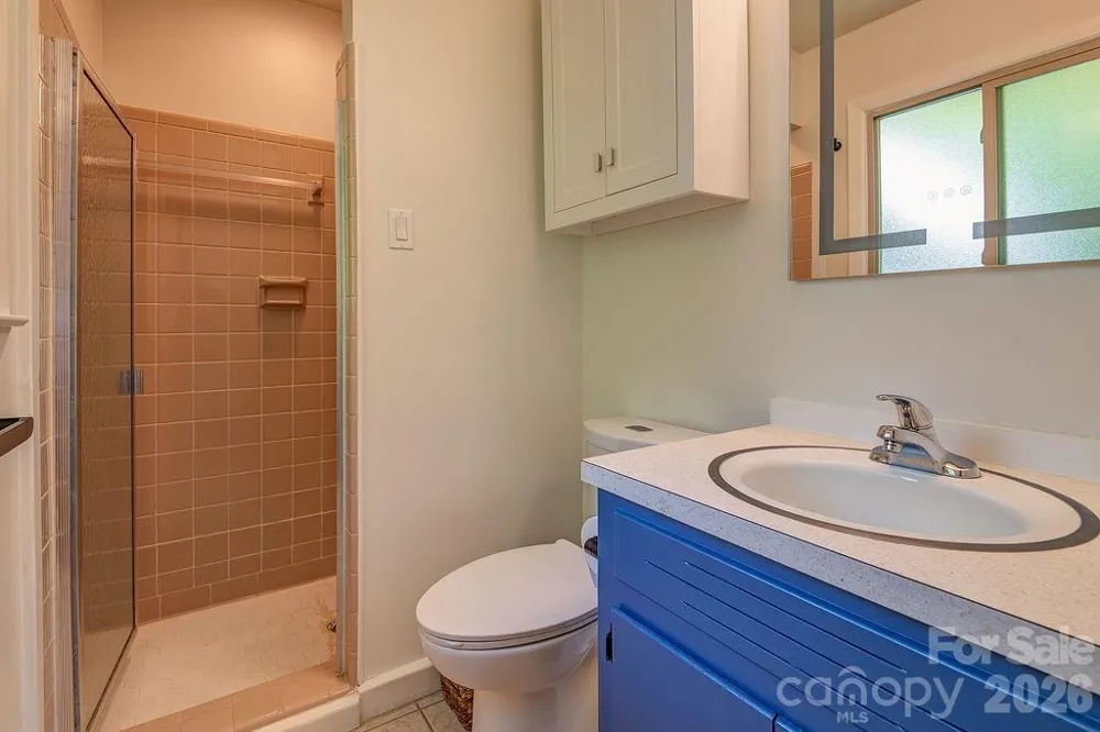 47 Deerwood Drive Asheville, NC 28805