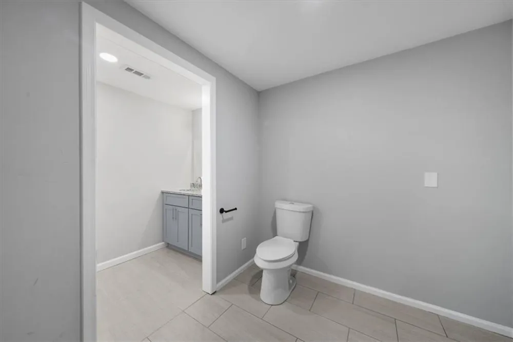 5399 Northland Drive NE #101 Sandy Springs, GA 30342