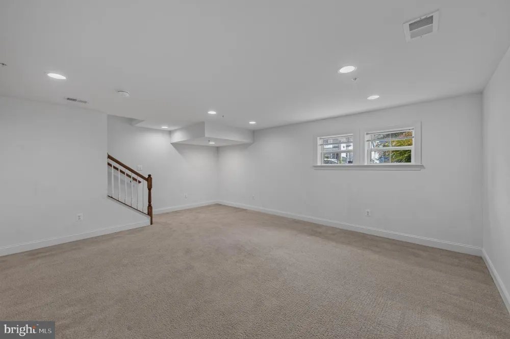 1155 POTOMAC VIEW PARKWAY Brunswick, MD 21716