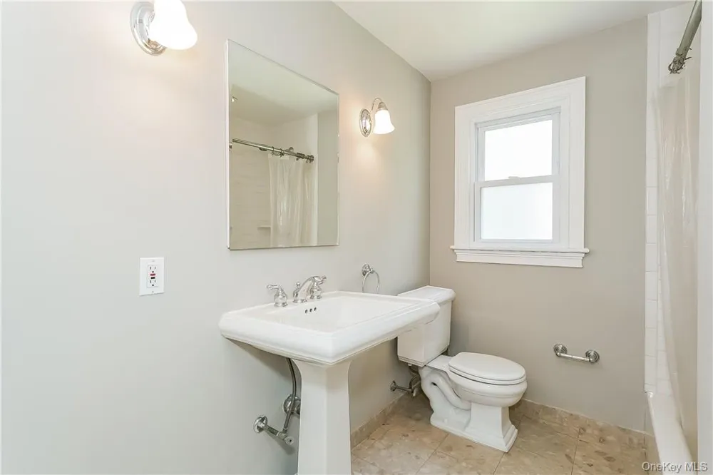 20 Walker Avenue Rye, NY 10580