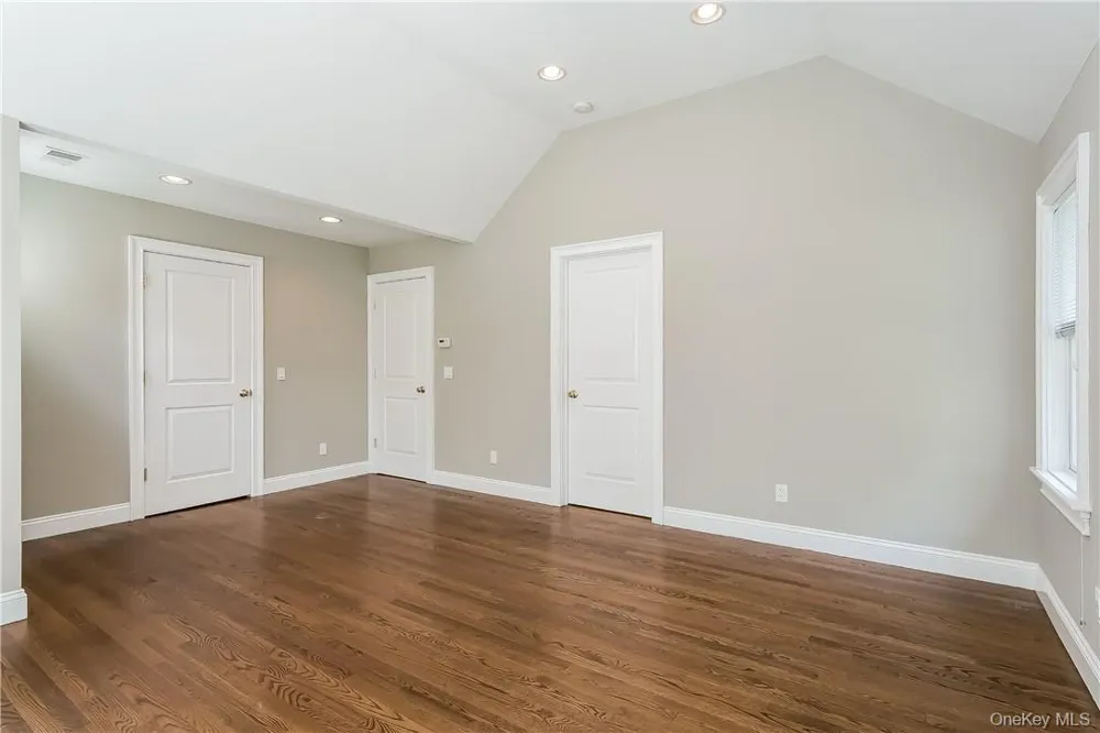 20 Walker Avenue Rye, NY 10580
