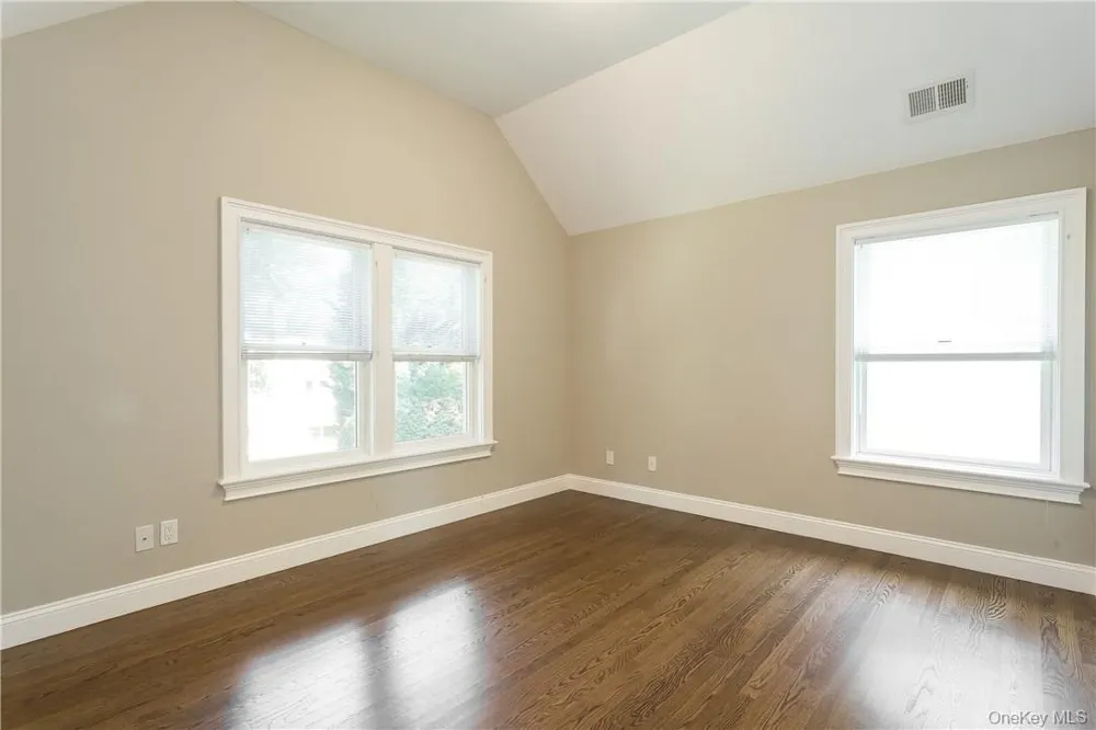 20 Walker Avenue Rye, NY 10580