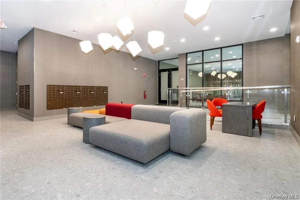 15 Parkview Avenue #406 Bronxville, NY 10708