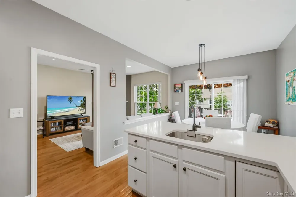 19 Brighton Drive #1702 Newburgh, NY 12550
