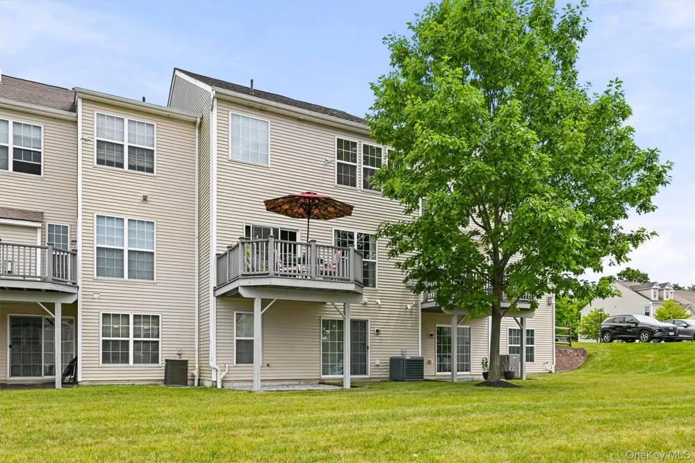 19 Brighton Drive #1702 Newburgh, NY 12550
