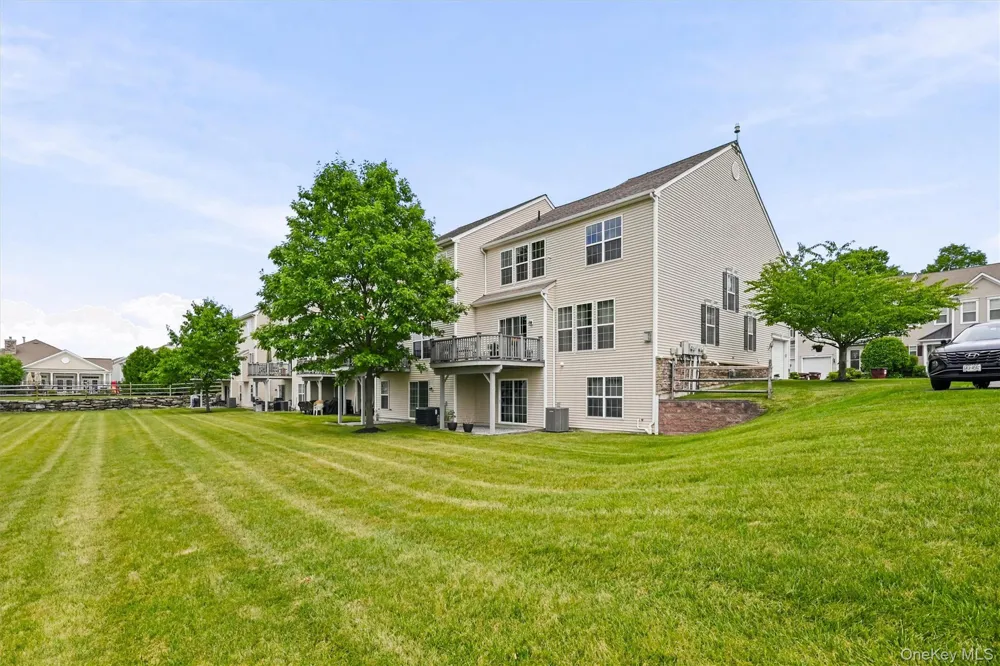 19 Brighton Drive #1702 Newburgh, NY 12550