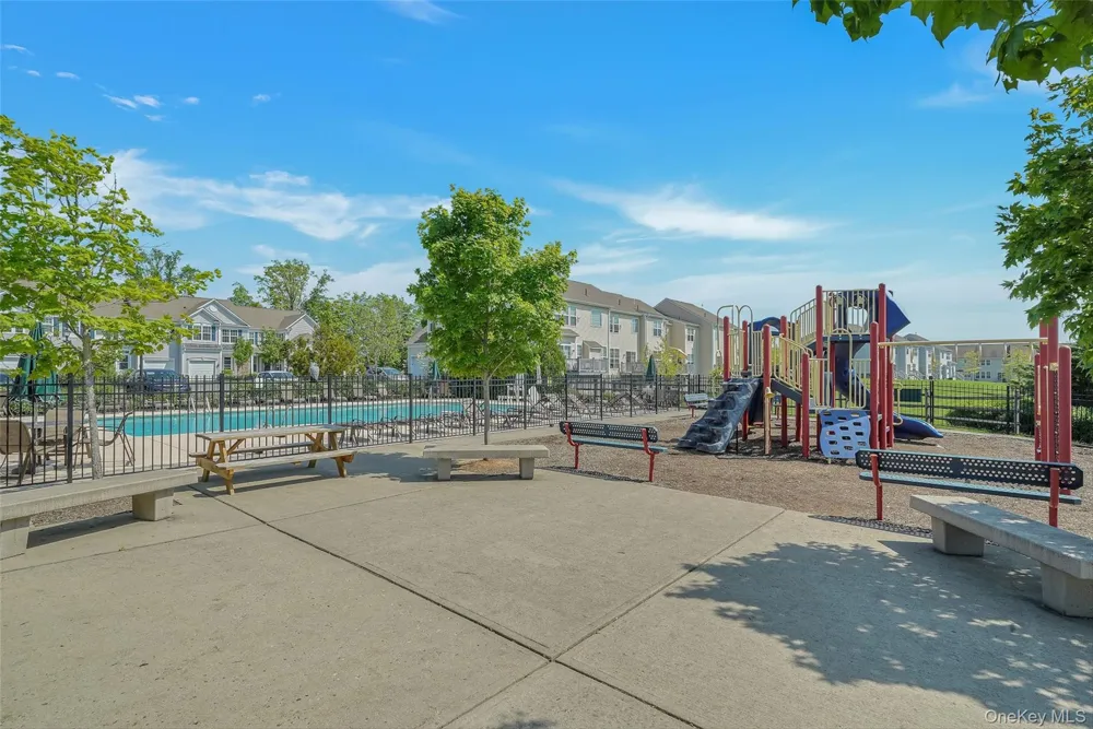 19 Brighton Drive #1702 Newburgh, NY 12550