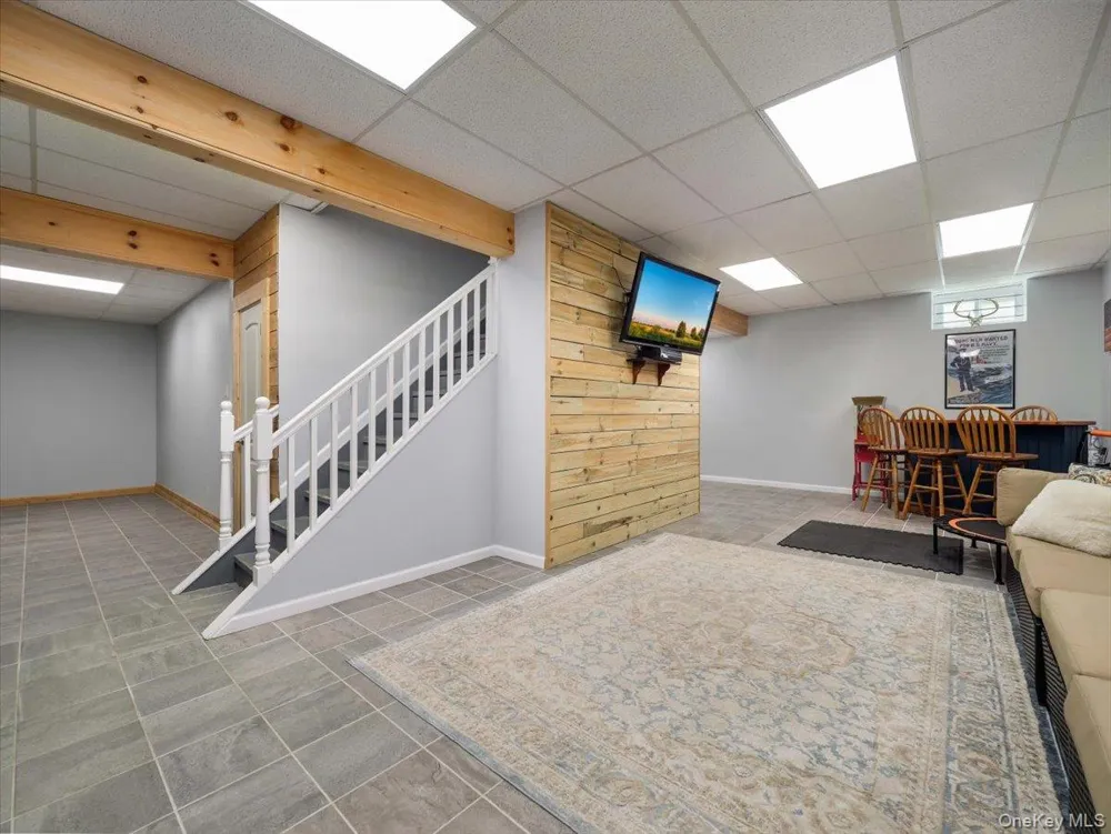 11 Viohl Way Garnerville, NY 10923