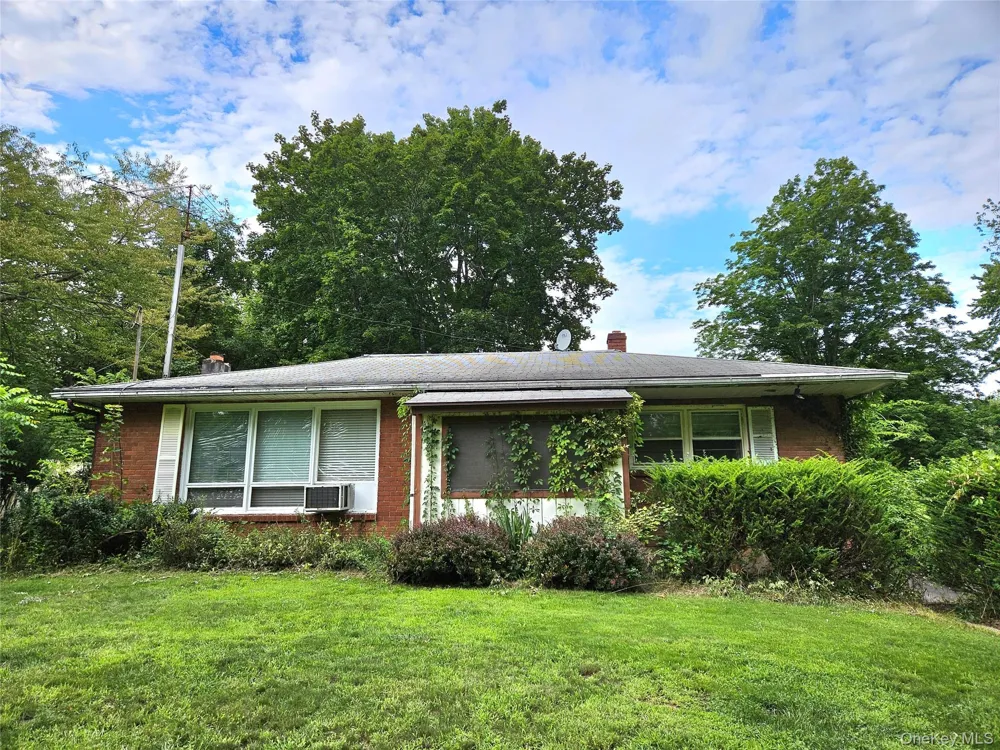 198 S Riverside Road Highland, NY 12528