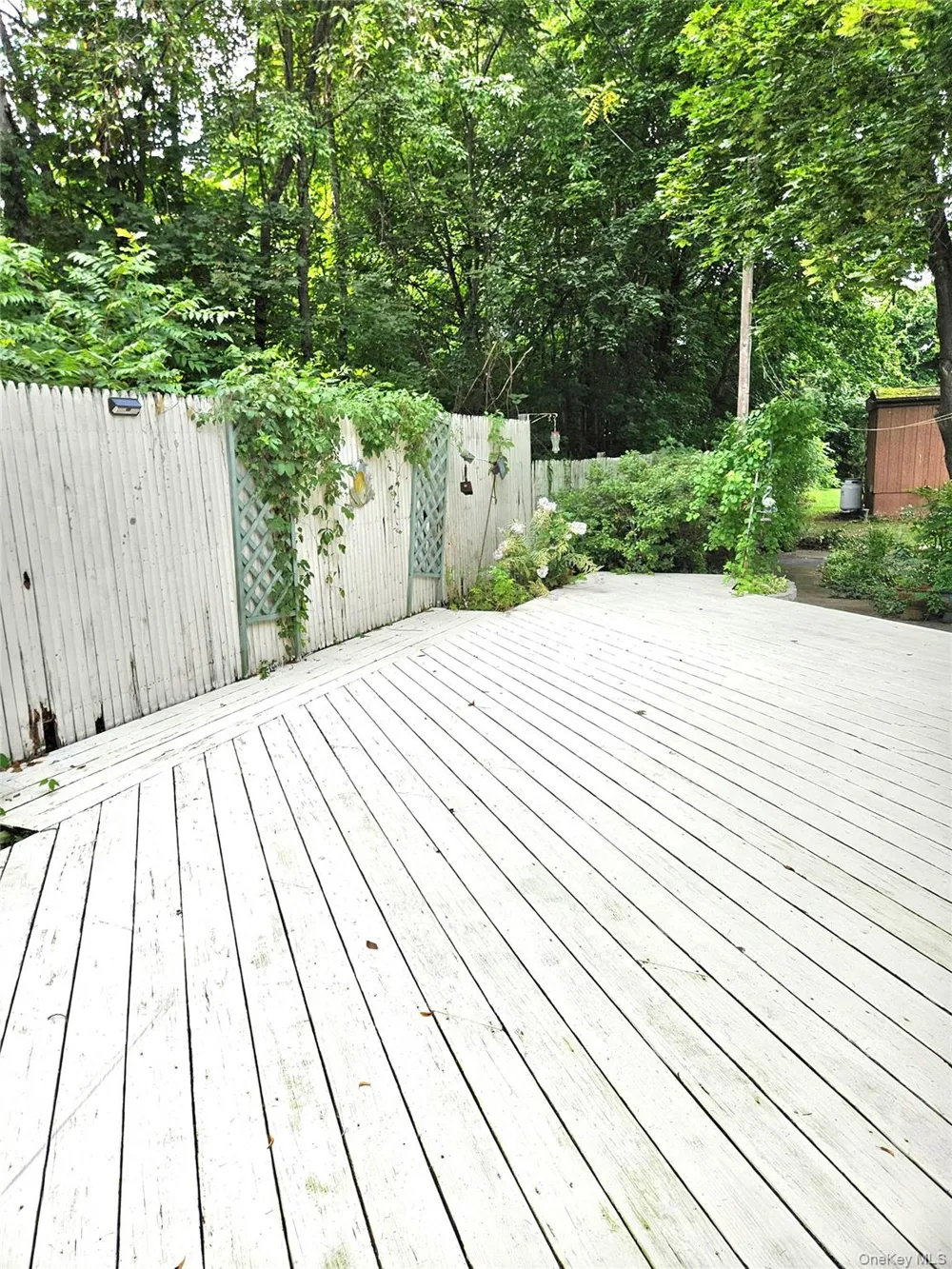 198 S Riverside Road Highland, NY 12528