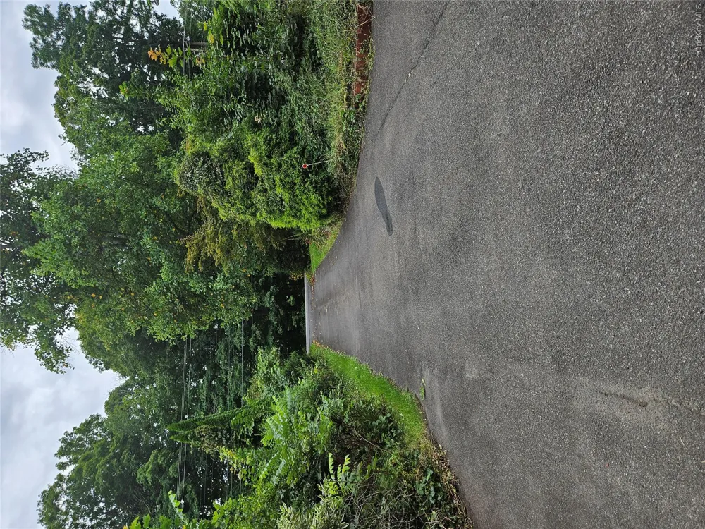 198 S Riverside Road Highland, NY 12528
