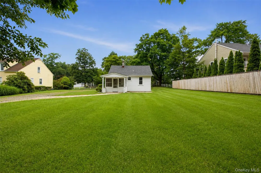 24 Round Lake Avenue Monroe, NY 10950