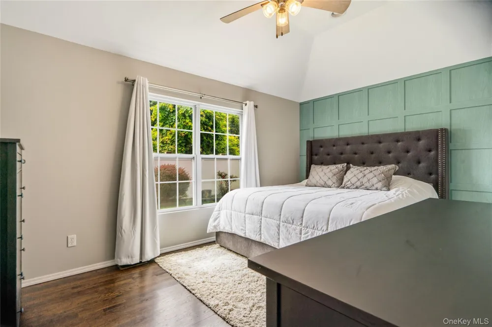 438 Richmond Boulevard Ronkonkoma, NY 11779