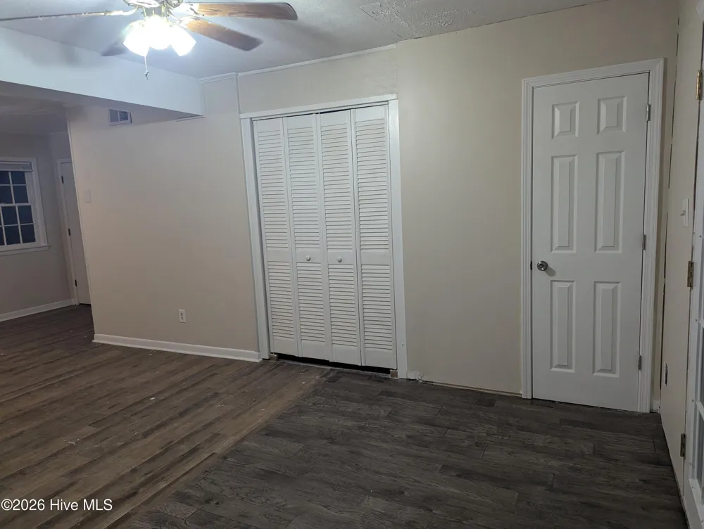 1020 Riverside Circle Spring Lake, NC 28390