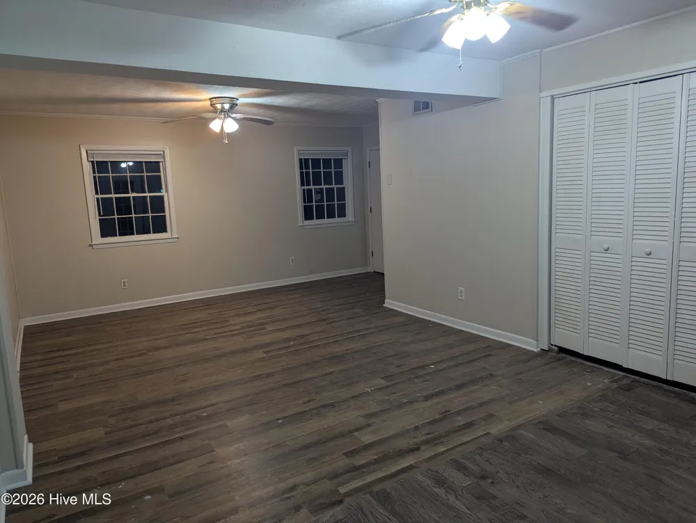 1020 Riverside Circle Spring Lake, NC 28390