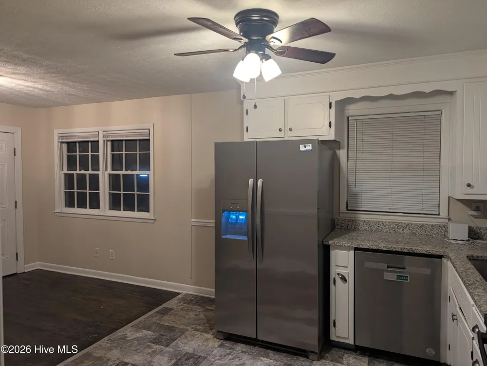 1020 Riverside Circle Spring Lake, NC 28390