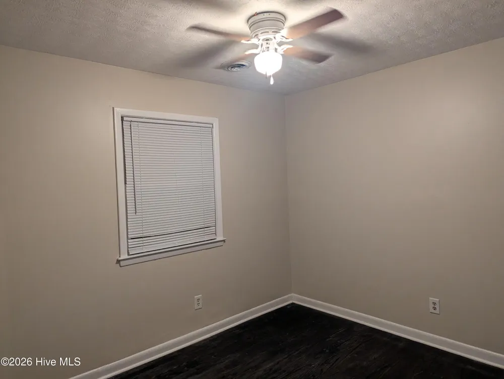 1020 Riverside Circle Spring Lake, NC 28390