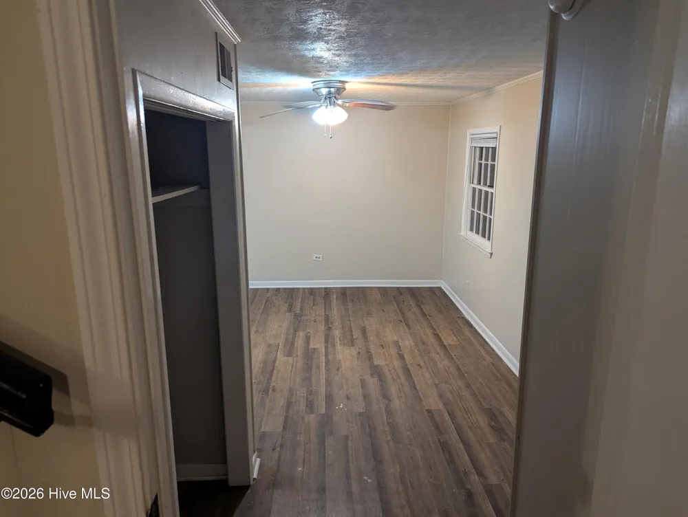 1020 Riverside Circle Spring Lake, NC 28390