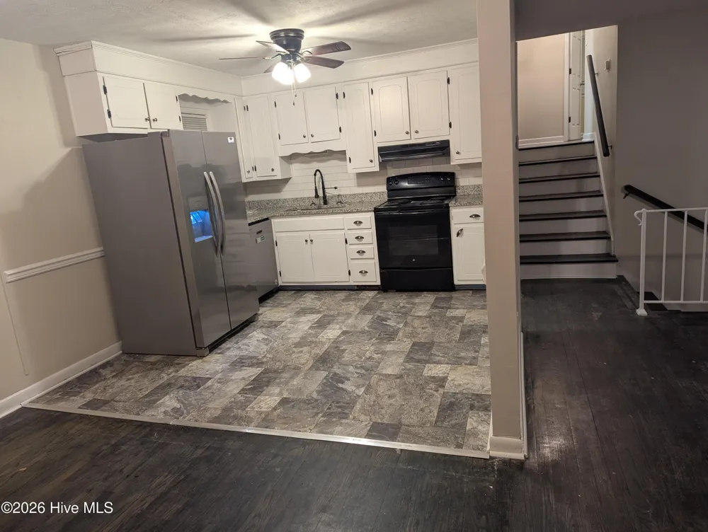 1020 Riverside Circle Spring Lake, NC 28390