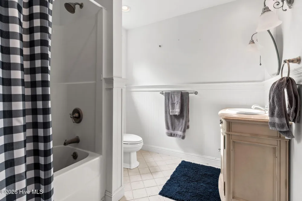 719 Lewis Road Leland, NC 28451