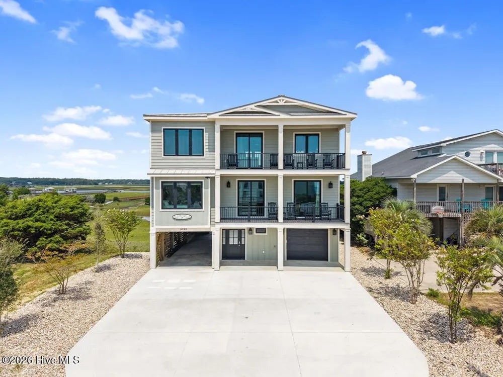 6620 Kings Lynn Drive Oak Island, NC 28465